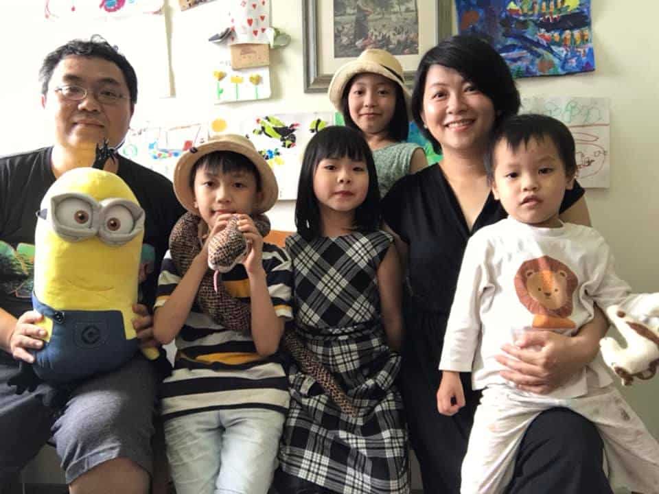 Photo: Teacher Zhao Danxiang's family